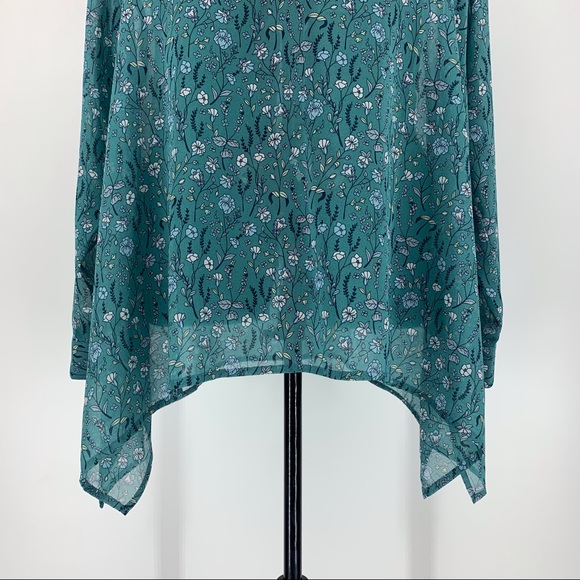 Cabi Chase Blouse, #3761, Small - Picture 3 of 16